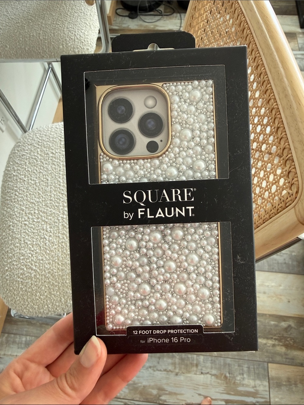 SQUARE by FLAUNT Pearl Bling Case for iPhone 16 Pro - White